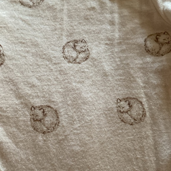 Elegant Little Cardigan Sweater - Picture 15 of 16